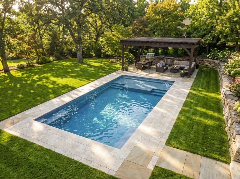 El Capitan fiberglass pool
